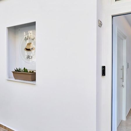 Pil Poul Athens Rooms Bagian luar foto